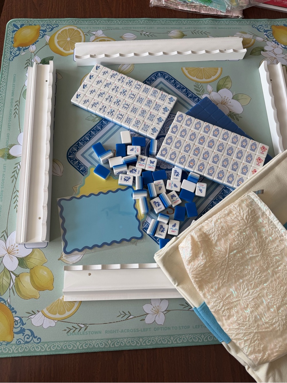 Mahjong Set - Blue and White with green/lemon Tiles, Mat, Wooden Racks - Picture 2 of 16